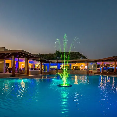 Otel Zoes &