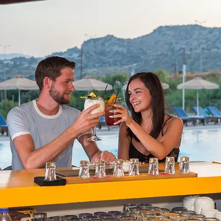 Otel Zoes &