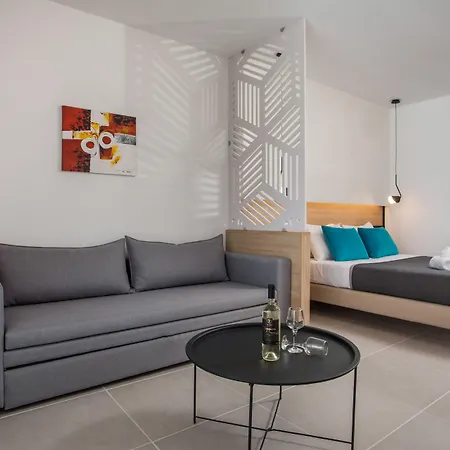 Hotel Zoes & Faliraki