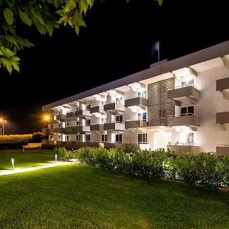 Zoes Hotel&suites 3*