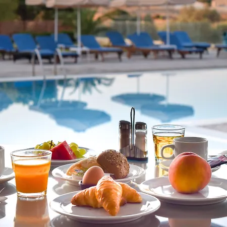 Zoes Hotel&suites Hotel