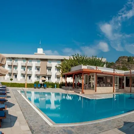 Zoes Hotel&suites 3*