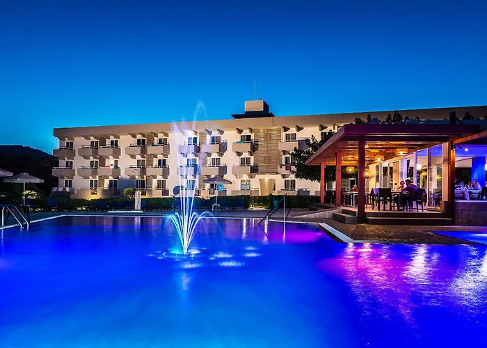 Hotell Zoes & 3*