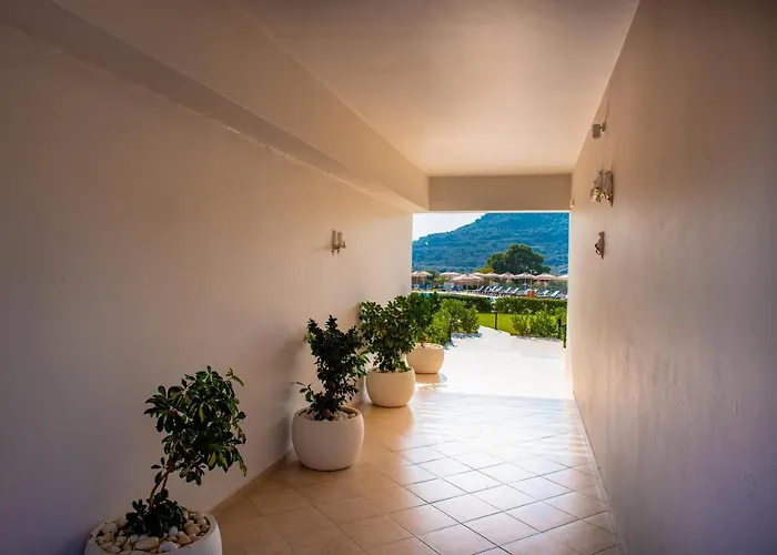 Zoes & 3* Faliraki